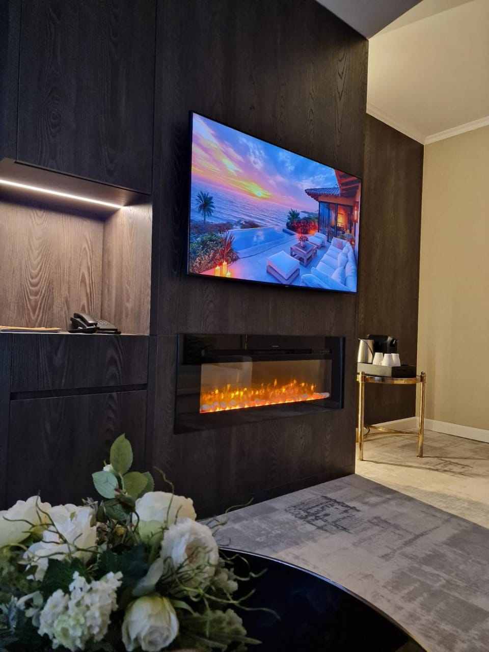 Communal lounge/ TV room, Living room