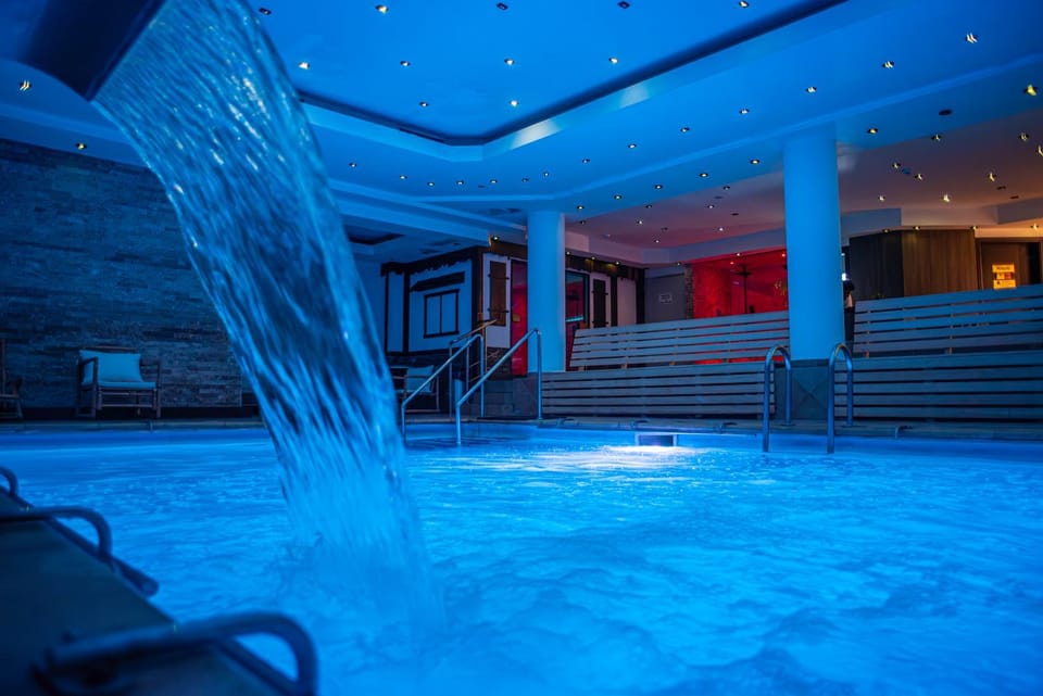 Spa and wellness centre/facilities, Swimming pool