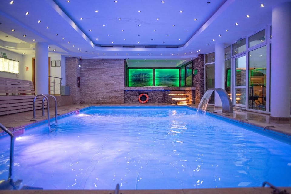 Spa and wellness centre/facilities, Swimming pool