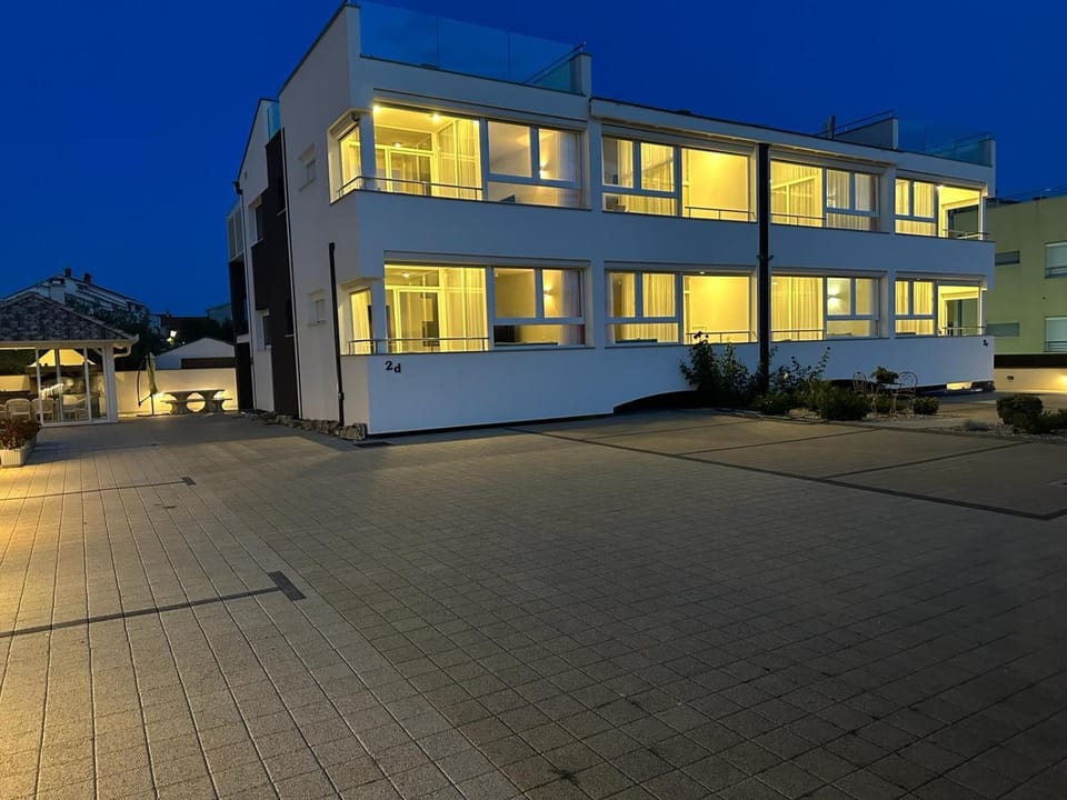 Apartments Laura 1 Apartment in Zadar County