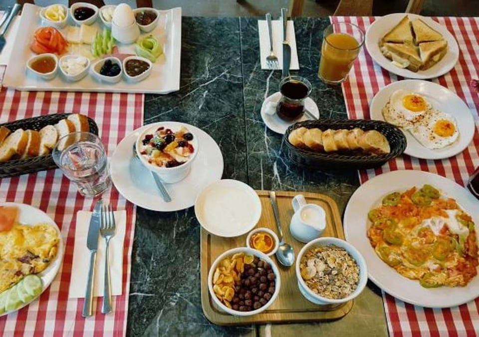Breakfast