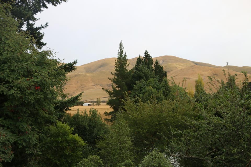 Alpine Views Burkes Pass House in Otago