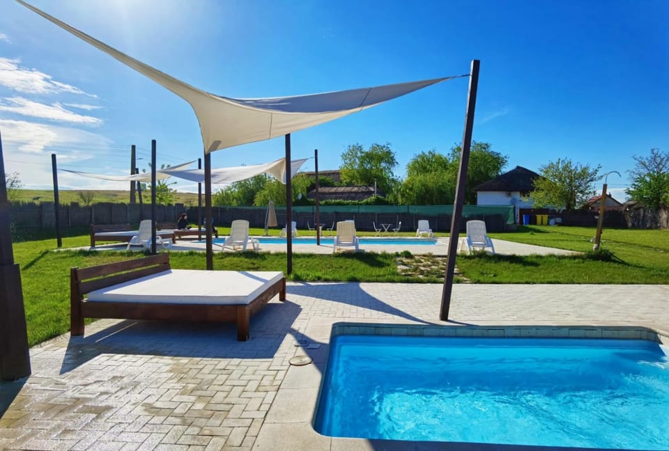 Pool view, Swimming pool, sunbed