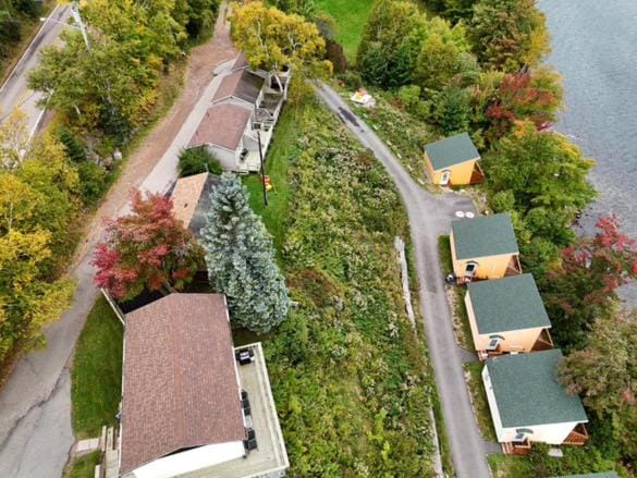 Property building, Natural landscape