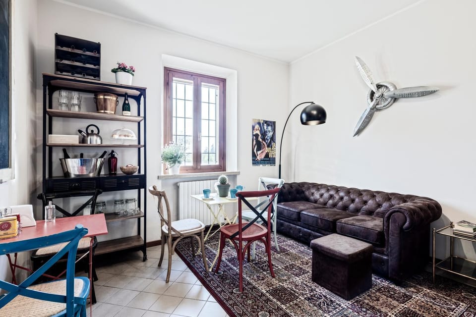 Library, Coffee/tea facilities, Living room