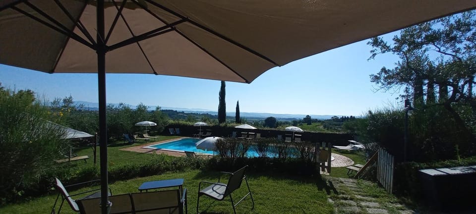 Poggio Olivo Apartment in Tuscany