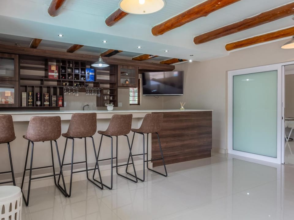Lounge or bar