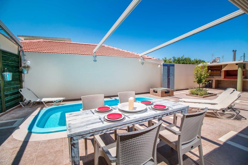 BBQ facilities, Seating area, Swimming pool