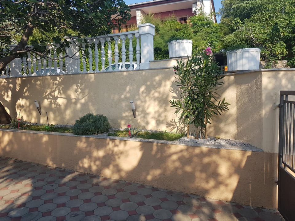 Apartmani Mira Apartment in Lika-Senj County