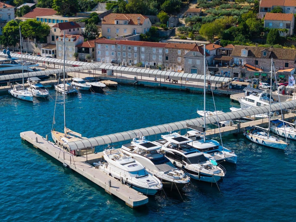 Bova Luxury Rooms Bed and Breakfast in Dubrovnik