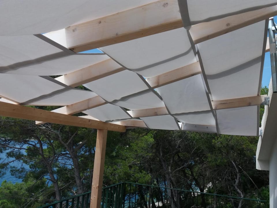 Apartment More Sumartin Apartment in Split-Dalmatia County