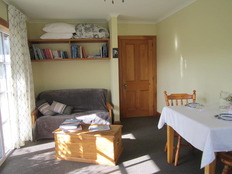 Bed, Living room, Dining area