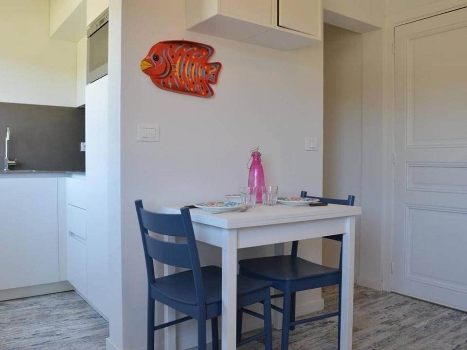 Sainte-Maxime Studio Refait à Neuf avec Climatisation et Parking - FR-1-226-299 Apartment in Sainte-Maxime