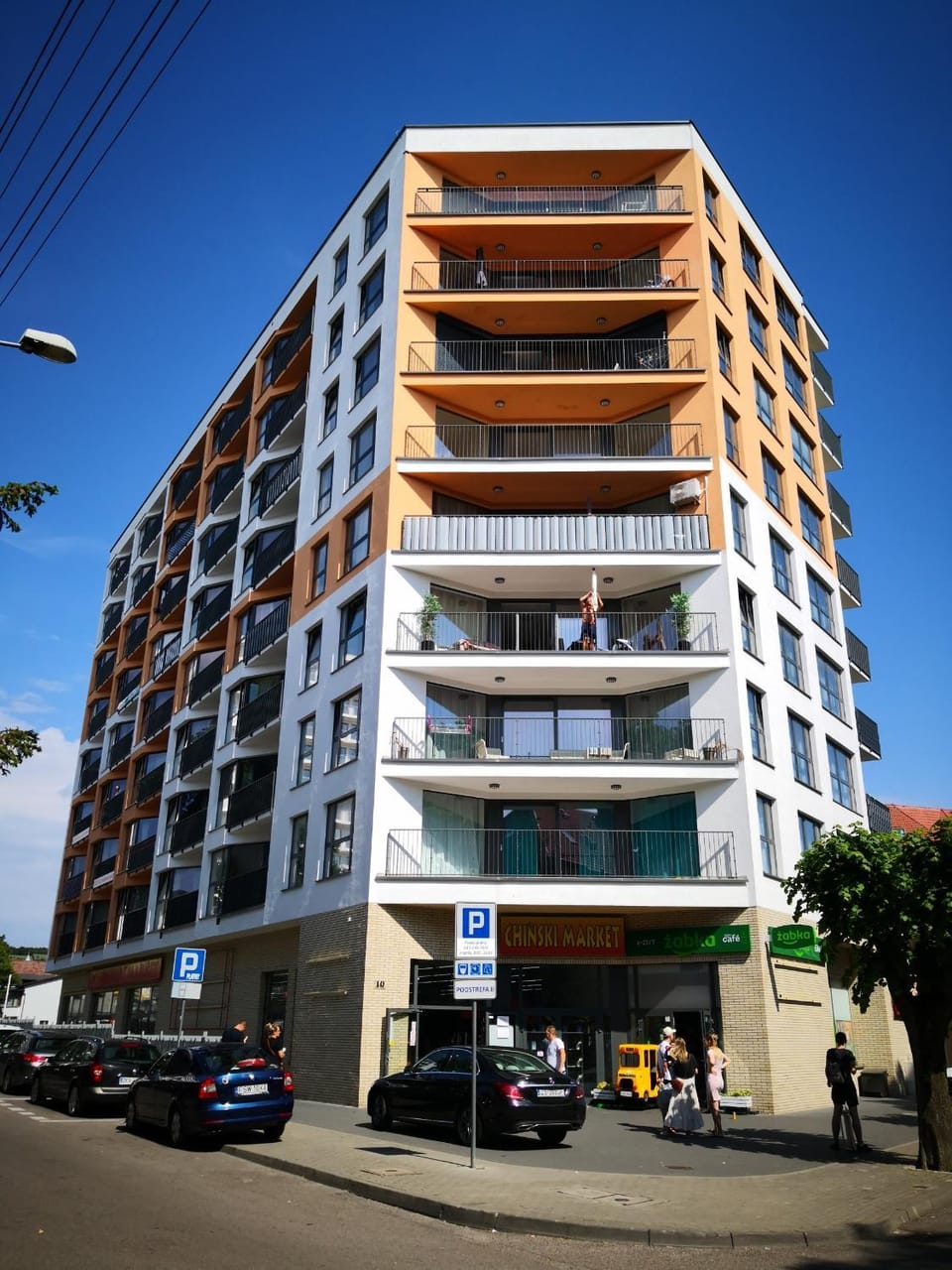 Property building, On-site shops, Floor plan, Street view