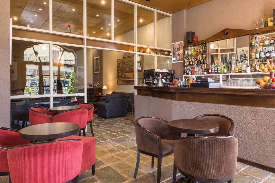 Lounge or bar