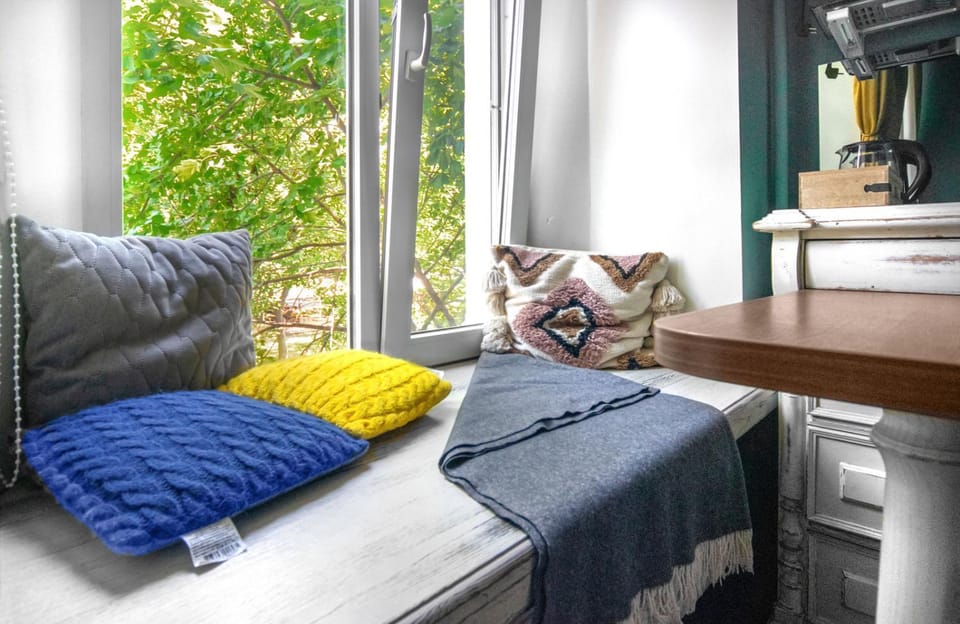 Kitchen or kitchenette, Living room, Photo of the whole room, Seating area