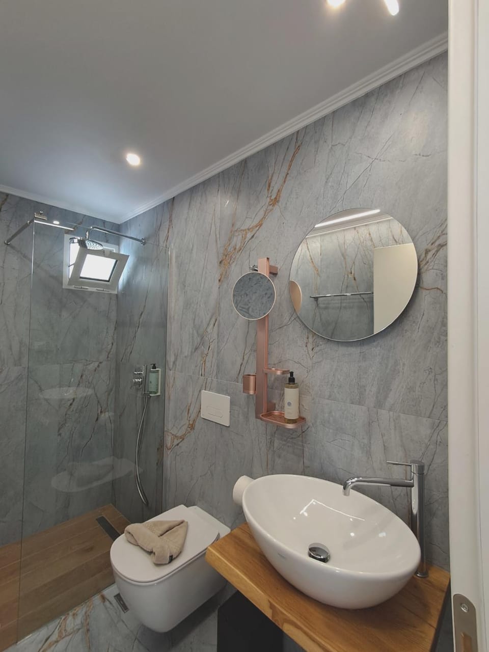 Shower, Bathroom