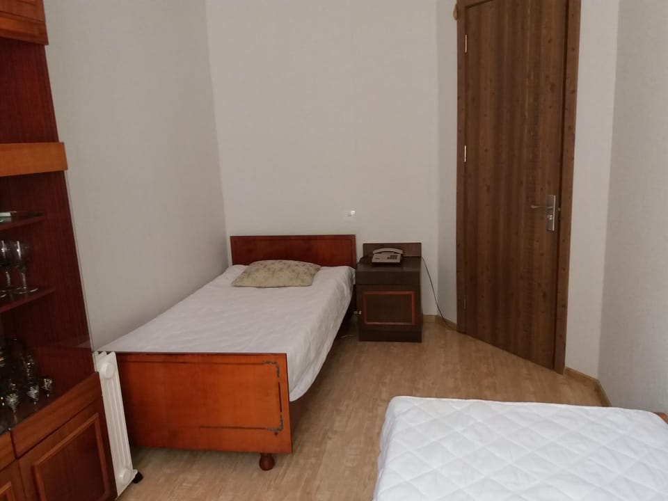 Guest House Liana Bed and Breakfast in Tbilisi, Georgia