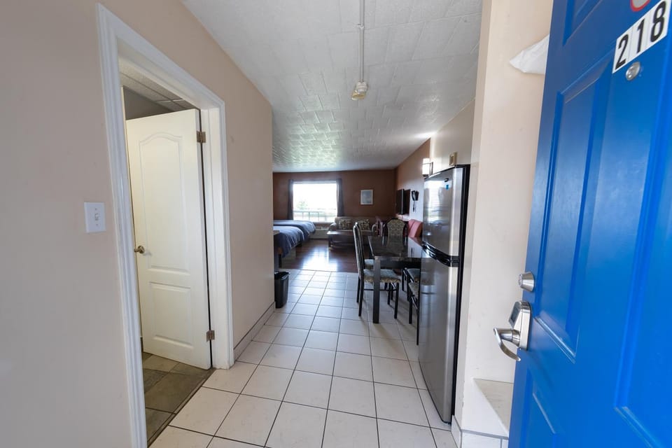 Villager Lodge Niagara Falls Hotel in Niagara Falls