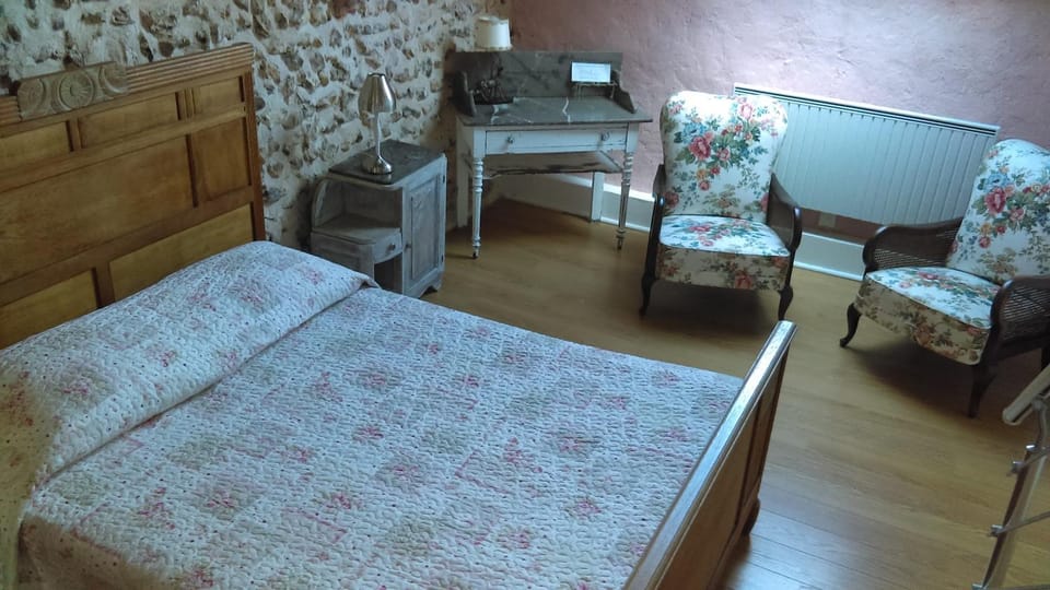 Les 3 roses Bed and Breakfast in Bourgogne-Franche-Comté
