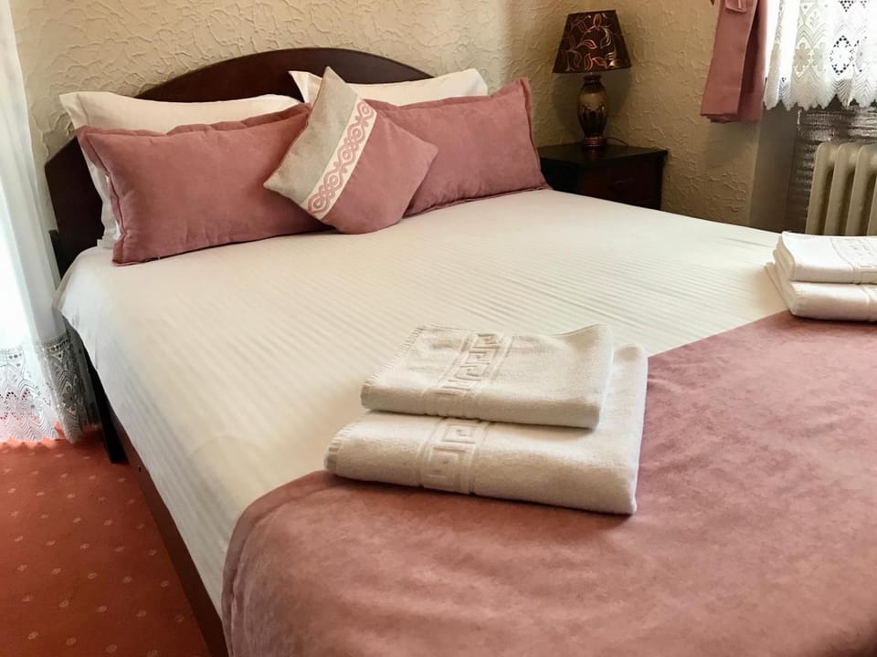 Pension Hotel Fast Bed and Breakfast in Romania