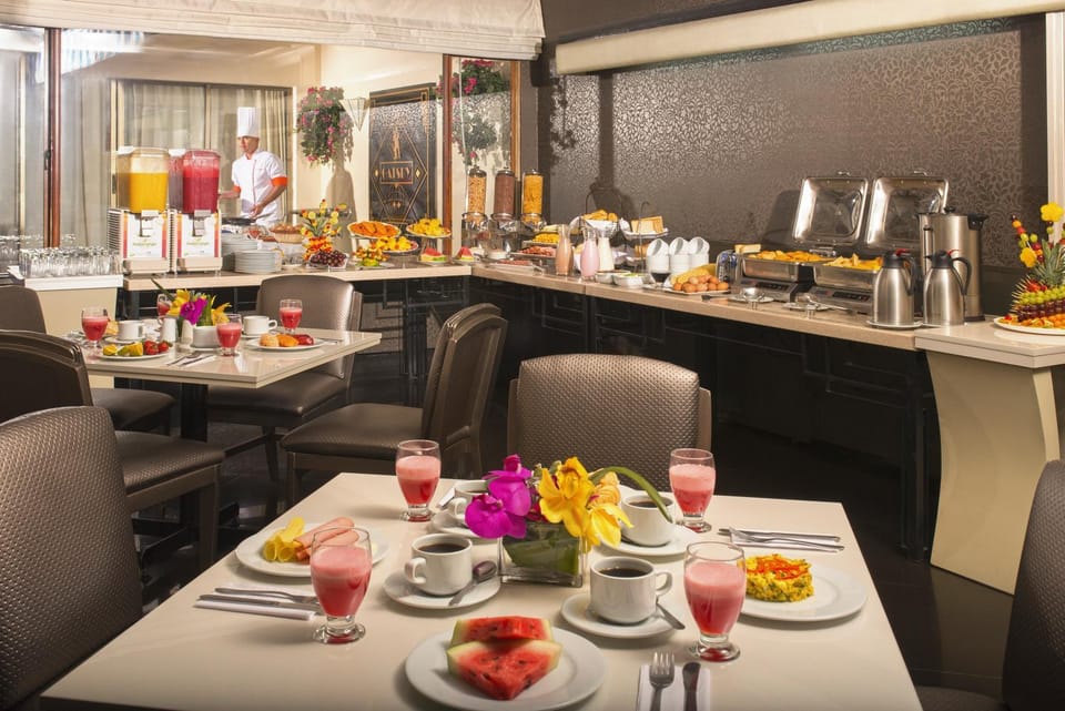 Restaurant/places to eat, Food and drinks, Food, Breakfast, Buffet breakfast