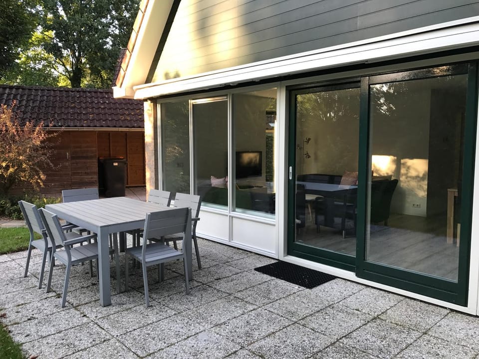 Property building, Balcony/Terrace