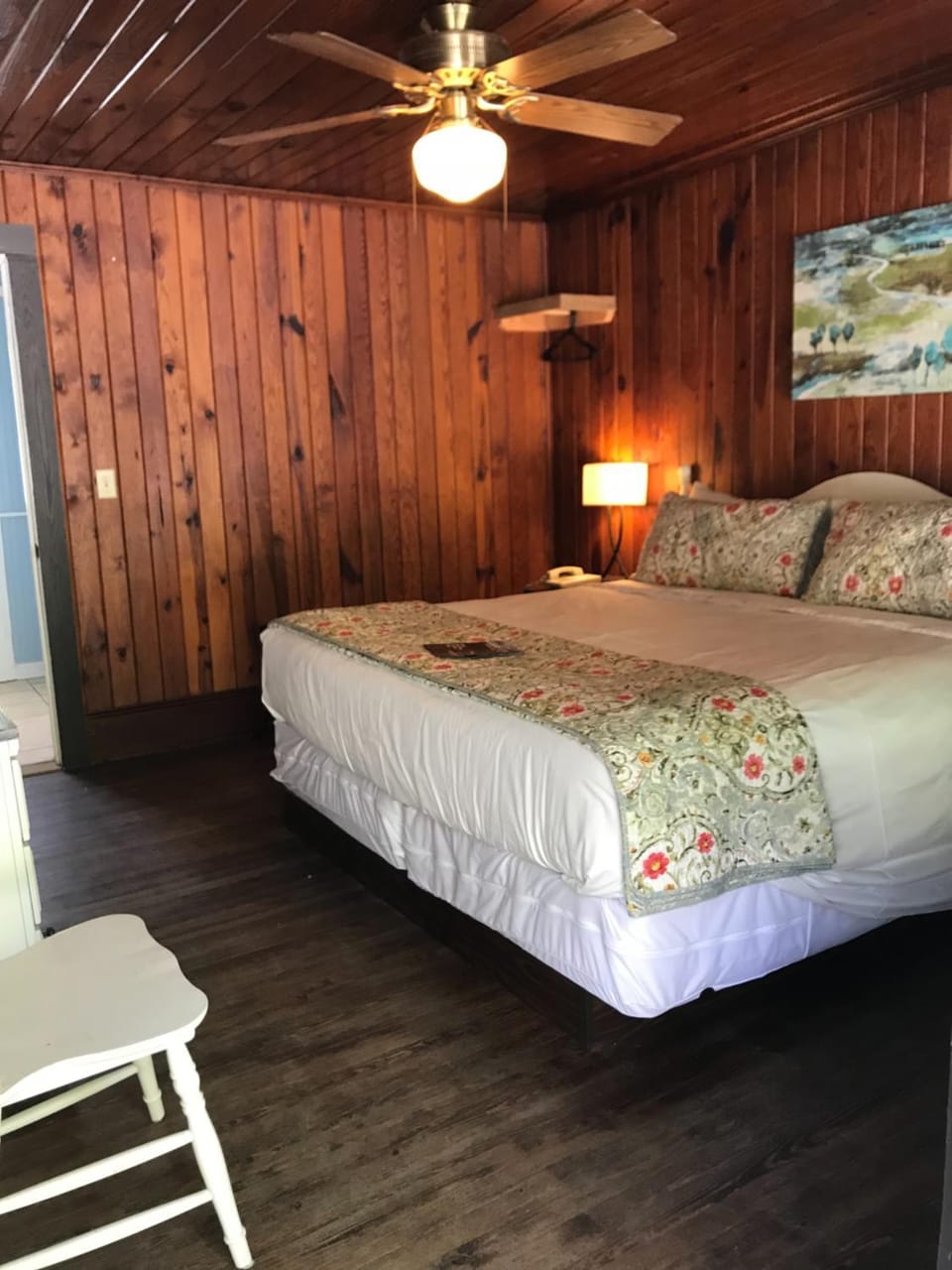 Bedroom, Landmark view, Mountain view, River view