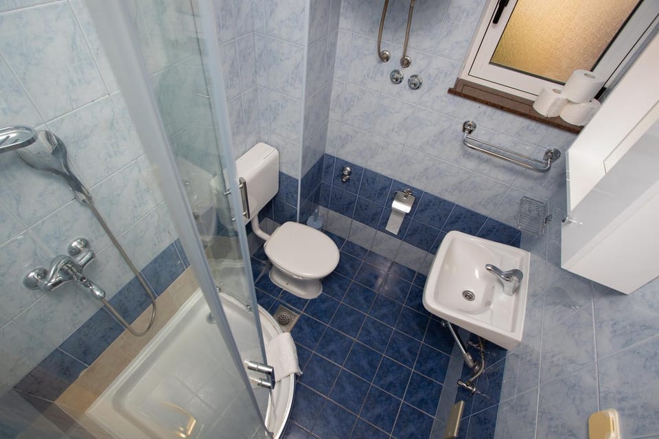 Apartmani Putnik Apartment hotel in Baška Voda