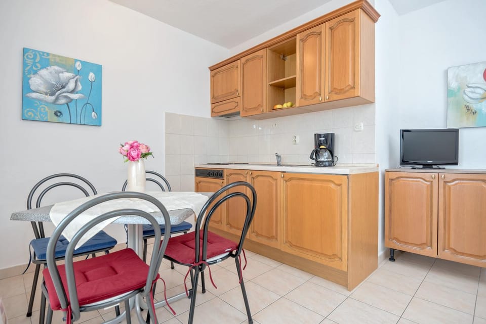 Apartmani Putnik Apartment hotel in Baška Voda