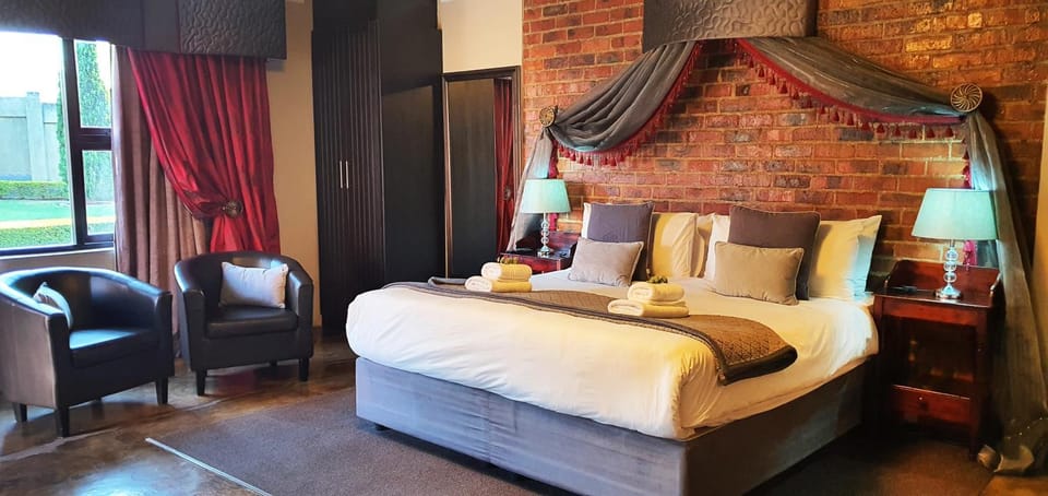 Bedroom, Garden view