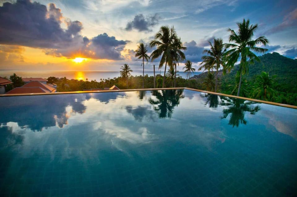 Summer, On site, Mountain view, Pool view, Sea view, Swimming pool, Swimming pool, Sunrise