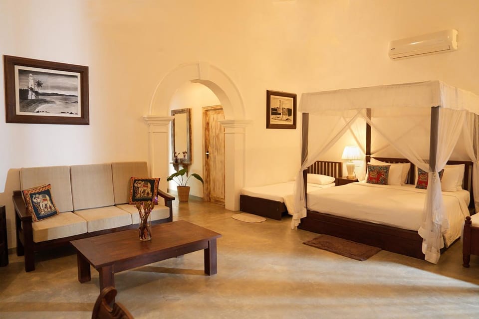 Seating area, Bedroom