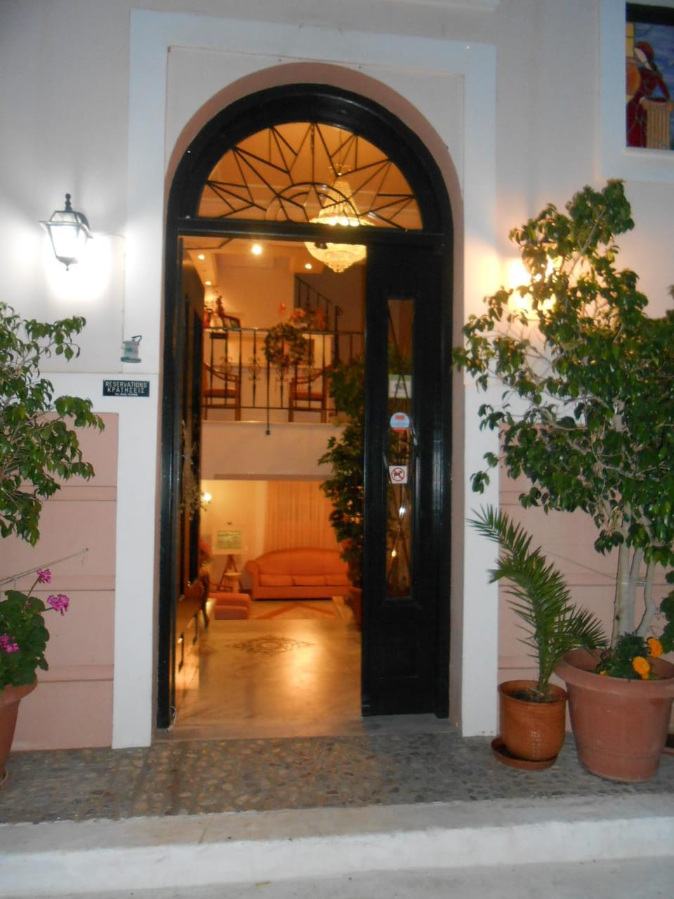 Facade/entrance