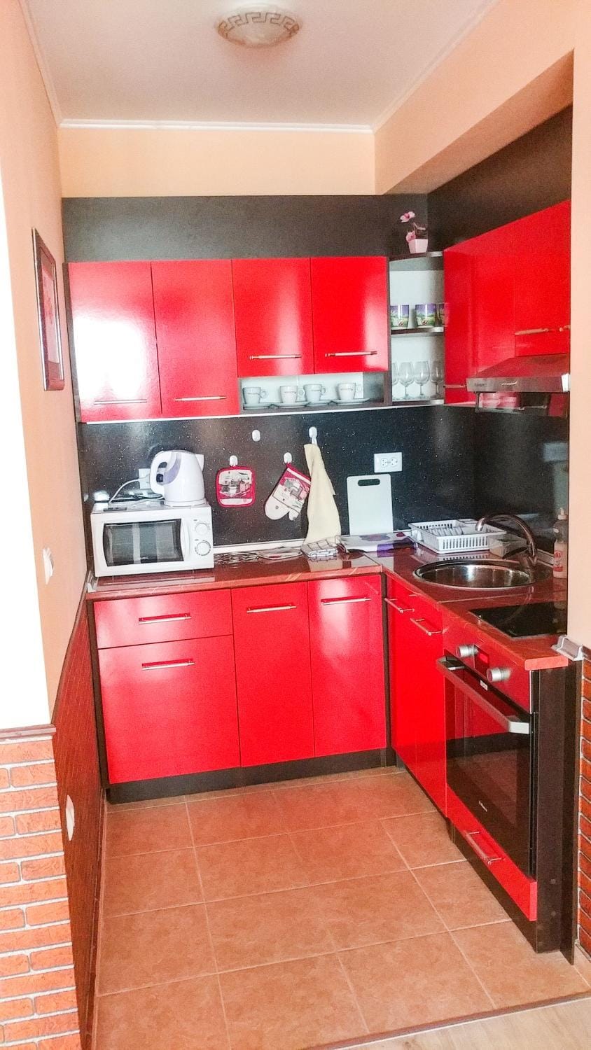 Kitchen or kitchenette