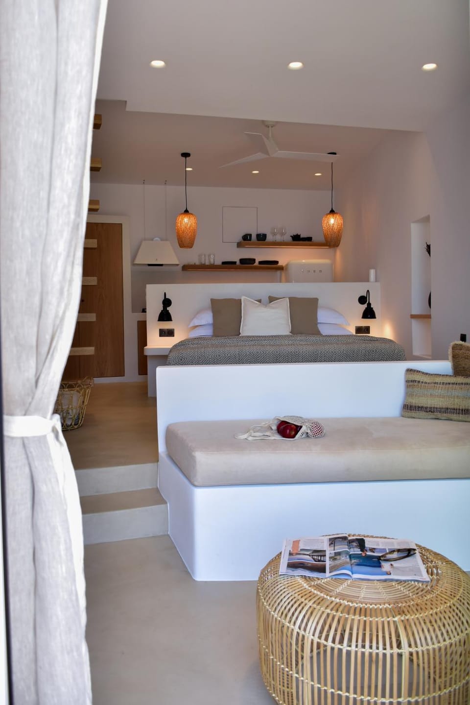 Living room, Bedroom