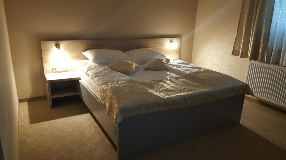 Rooms Comfor Inn in Lika-Senj County