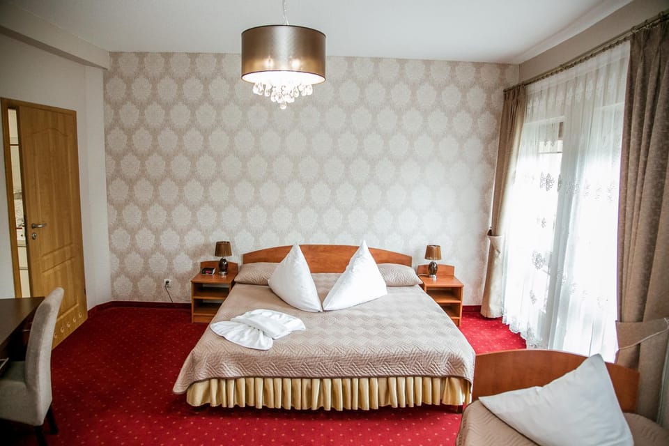 Hotel Oaza Bed and Breakfast in Lower Silesian Voivodeship