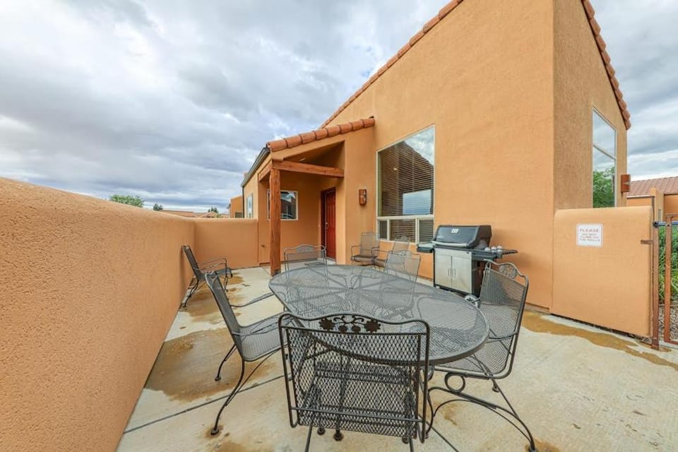 Rim Village O3 House in Utah