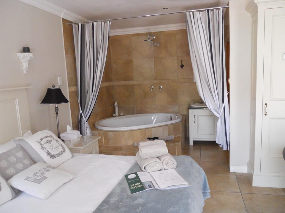 Bathroom, Bedroom