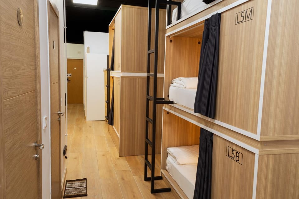 Bed, Photo of the whole room, Bedroom, Area and facilities, bunk bed