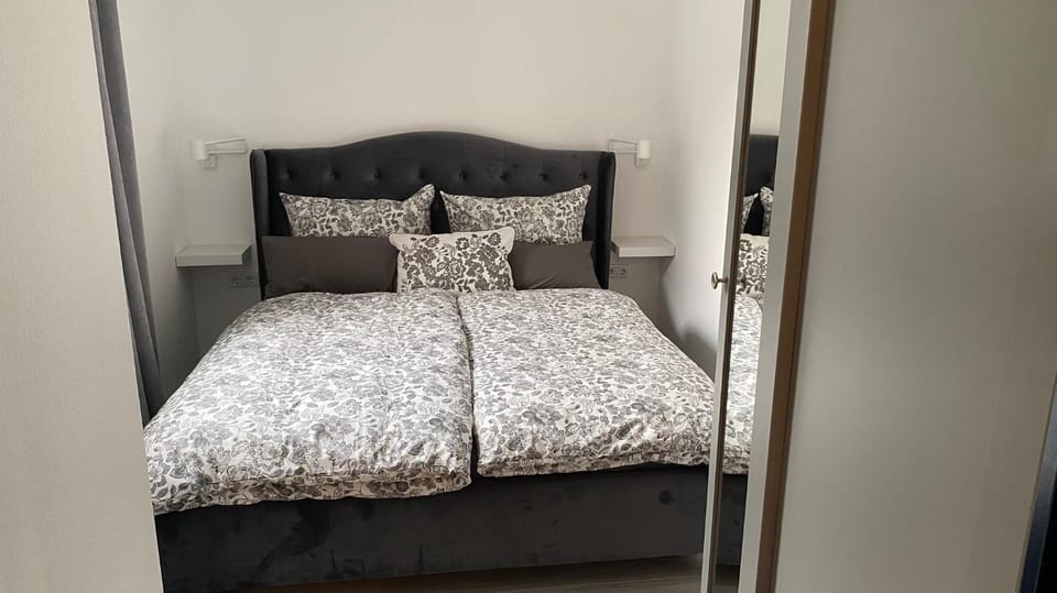 Ferienwohnungen Park Café am Kurpark Apartment in Graach an der Mosel