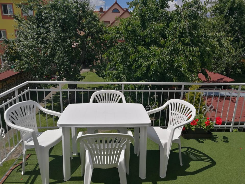 Balcony/Terrace, Seating area