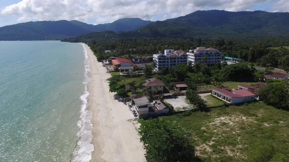 Beach, Mountain view, Sea view