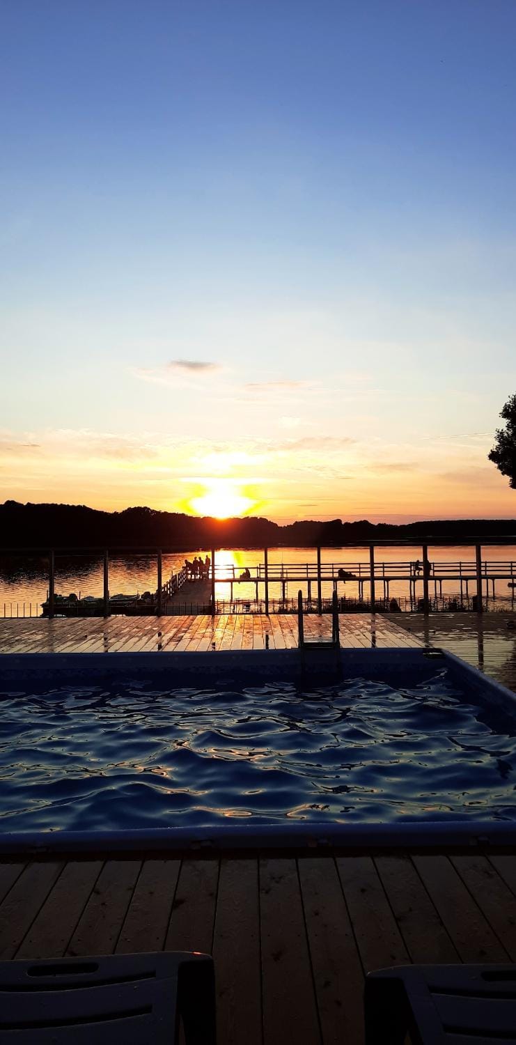 Activities, Beach, Swimming pool