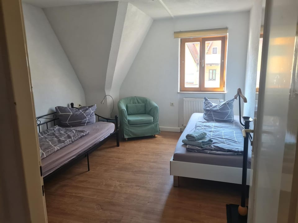 Ferienwohnungen Monteurzimmer zur Silbernen Kanne Bed and Breakfast in Baden-Württemberg