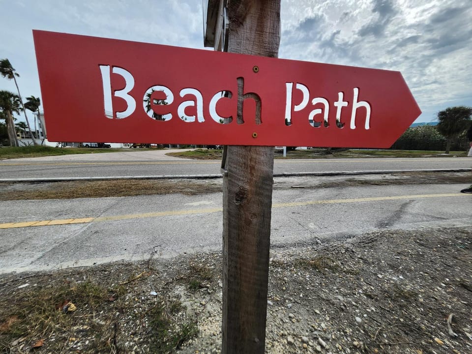 Sunshine Island Inn - Adults only Inn in Sanibel Island