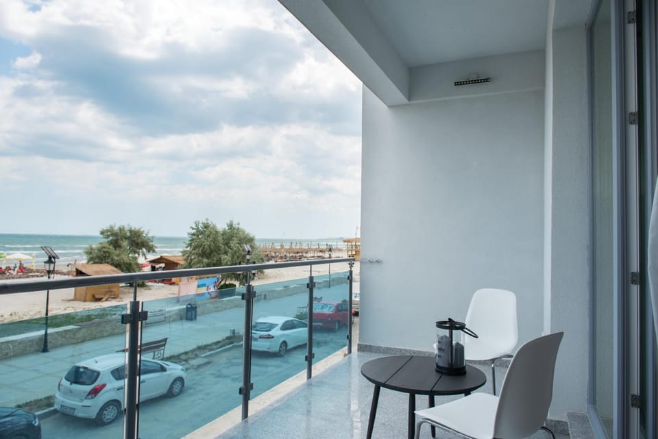 Balcony/Terrace, Beach, Sea view