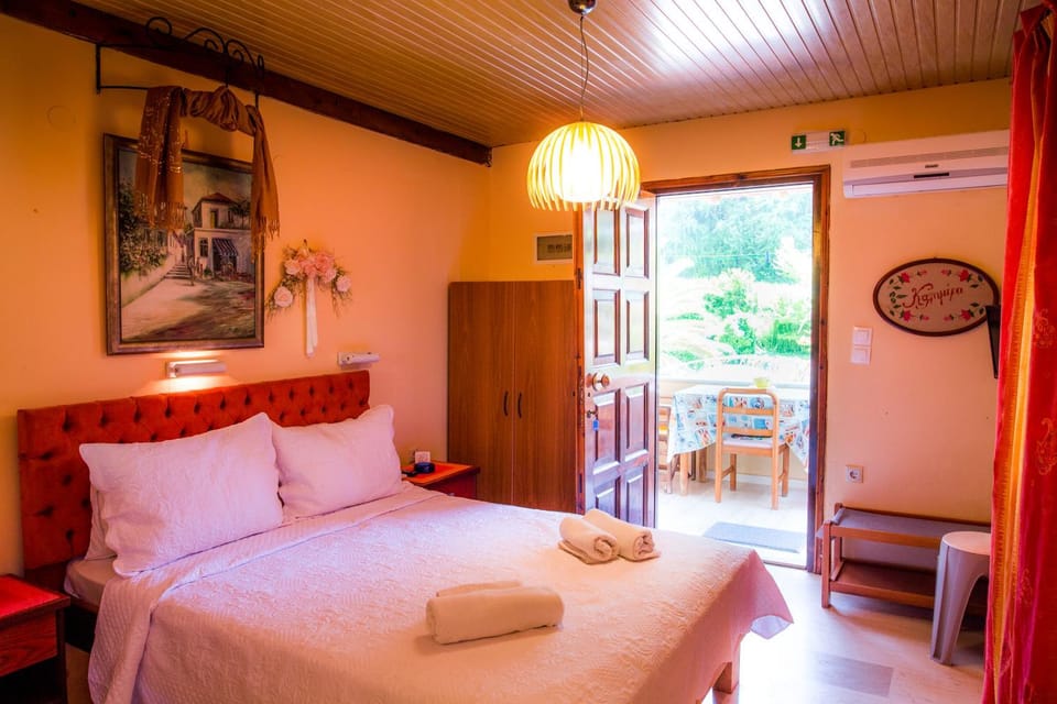 Alessandro Apartment hotel in Corfu, Greece