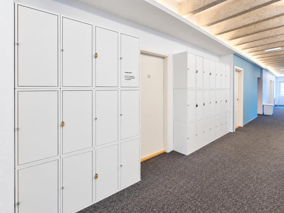 locker